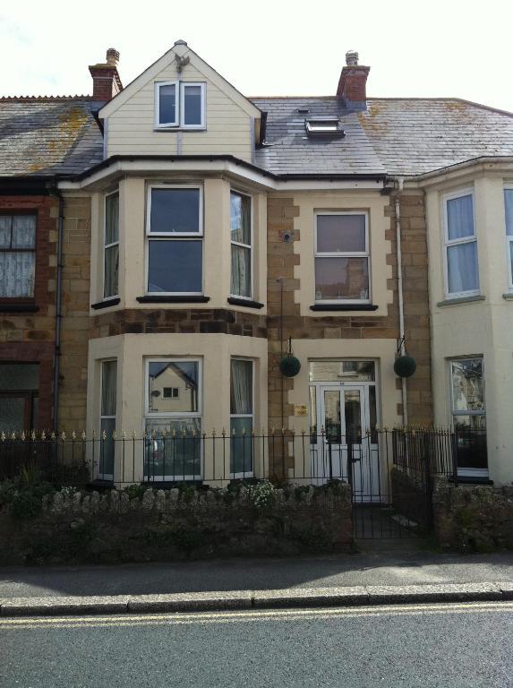 Fistral Court Villa Newquay  Exterior photo